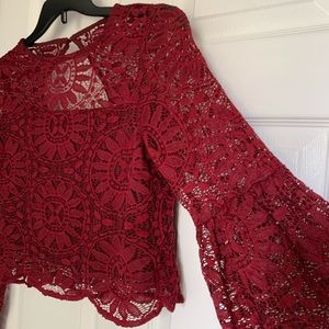 Maroon lace crop